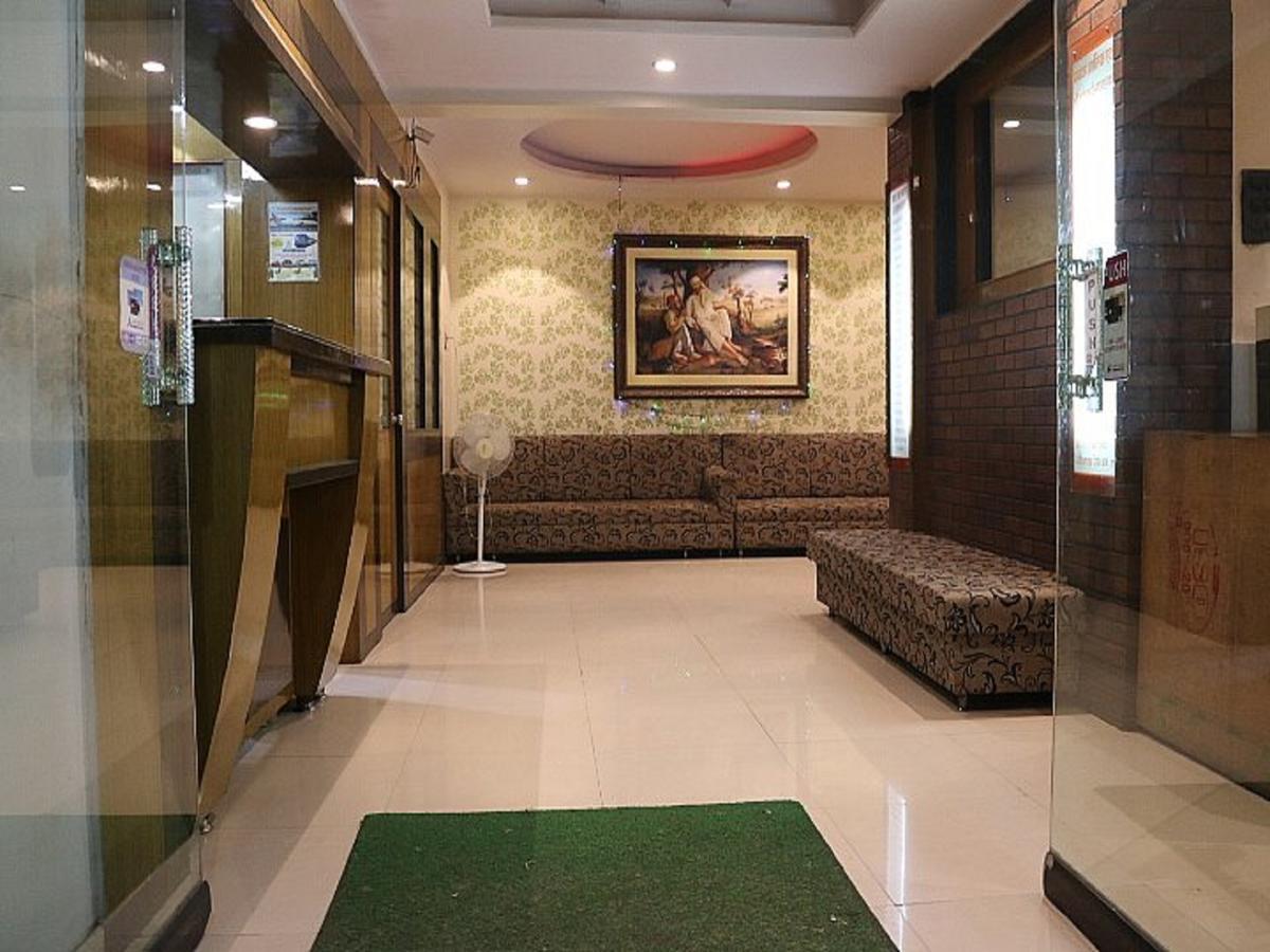 Hotel Shri Krishna Shirdi Eksteriør billede